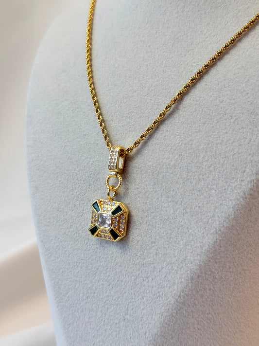 Yeşil Burgu Zincir Baget Kolye