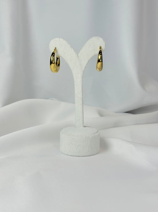 Bombeli Oval Halka Küpe