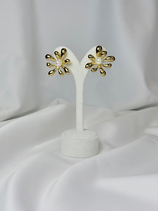 İncili Çiçek Küpe