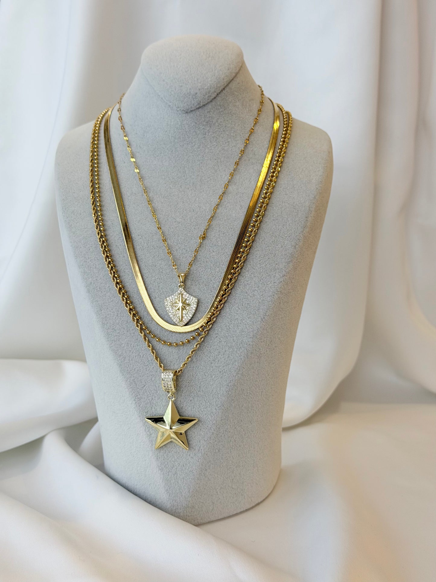 4'lü Ayrı Ayrı Kullanıma Uygun Denge Glow Kolye