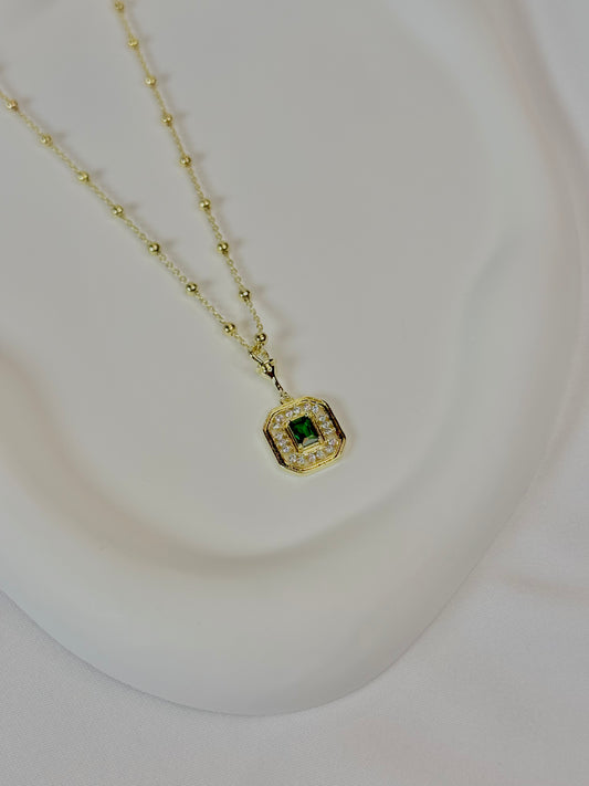 Serenay Yeşil Taş Kolye