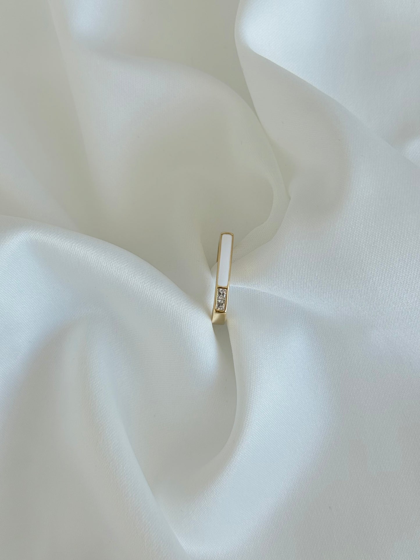 Özel Seri Xuping Taşlı Beyaz Yüzük