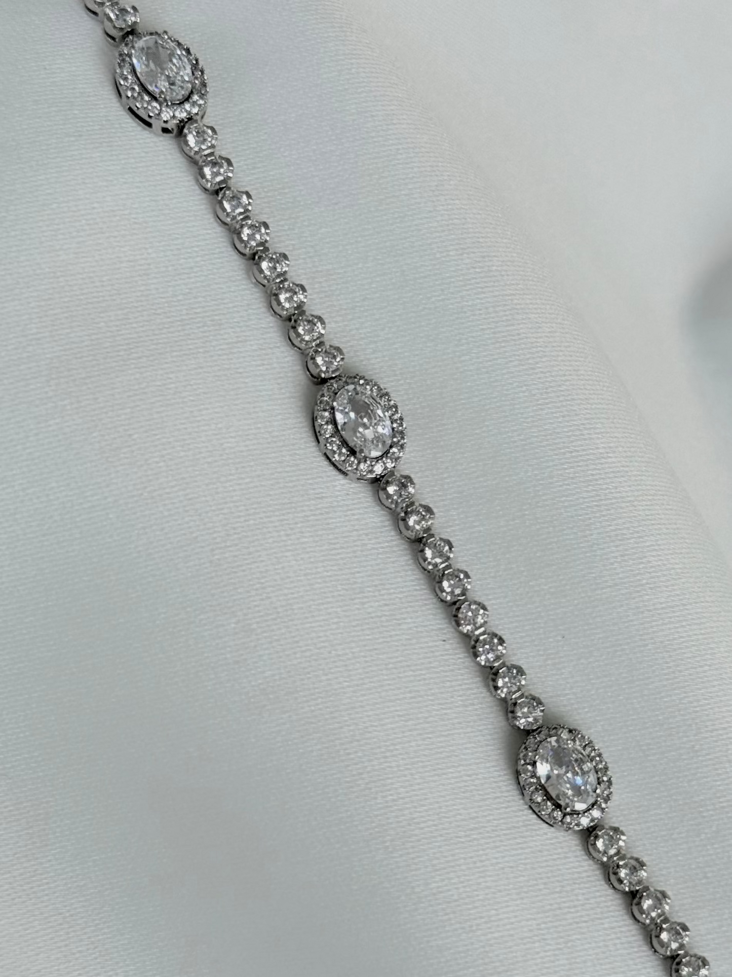 Özel Seri Xuping Eterna Su Yolu Bileklik