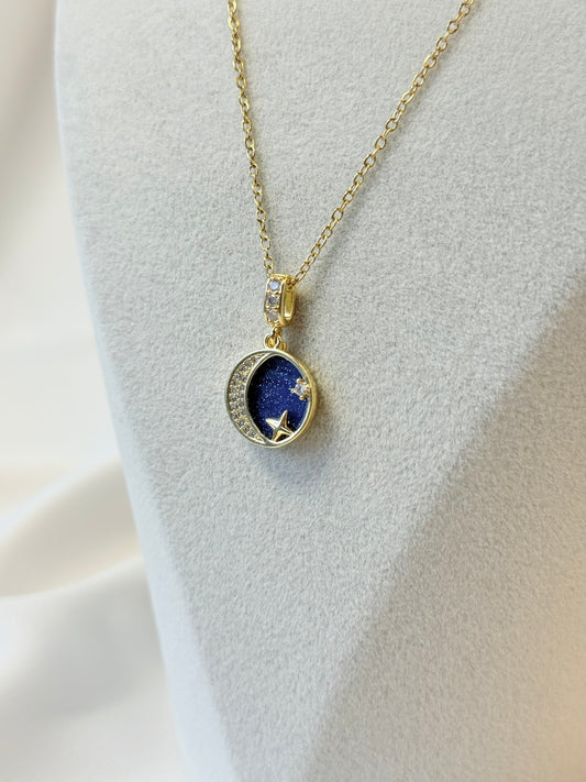 To The Moon And Back Kolye