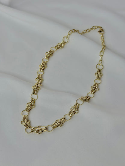 Özel Seri Xuping Gold Modern Halka Zincir Kolye