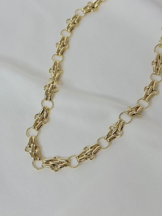 Özel Seri Xuping Gold Modern Halka Zincir Kolye