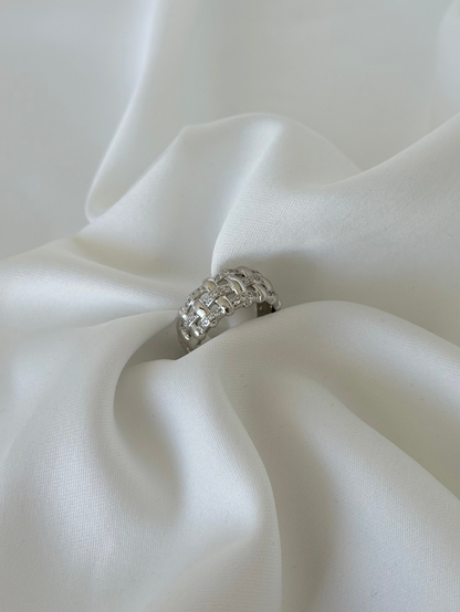 Özel Seri Xuping Silver Gurmet Dokulu Yüzük