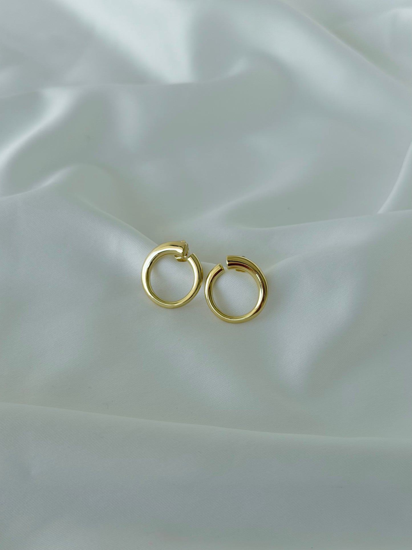 Özel Seri Minimal Gold Halka Küpe