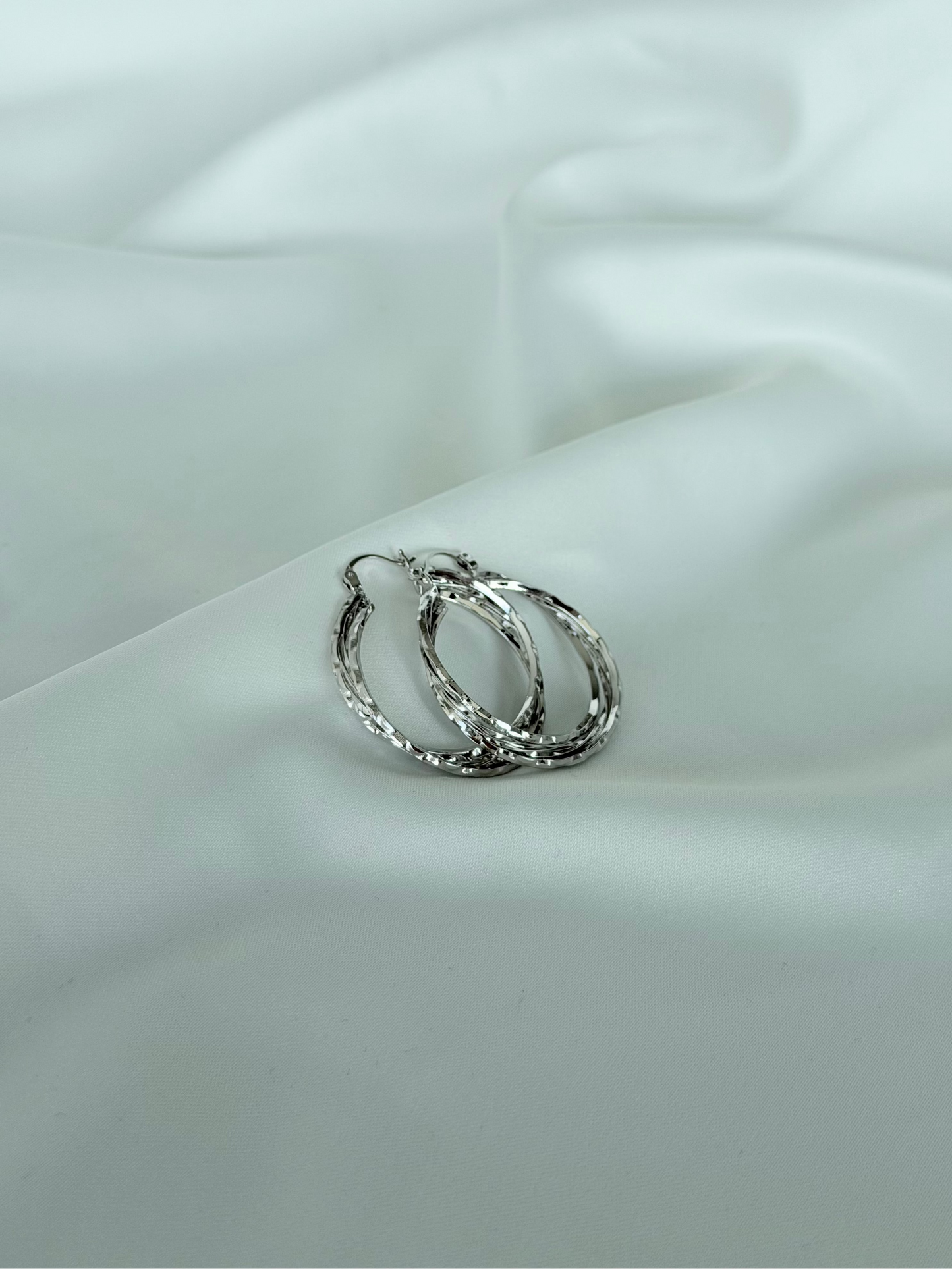Özel Seri Xuping Çizgili Silver Halka Küpe