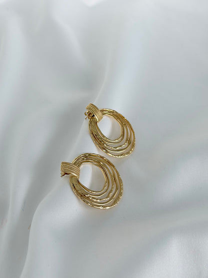 Katmanlı Halka Çelik Küpe