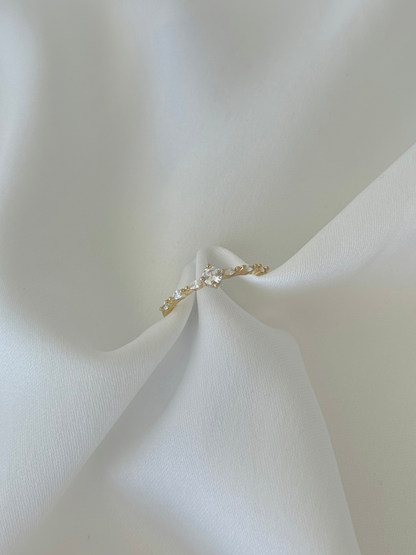 Özel Seri Xuping Peri Kızı Yüzük