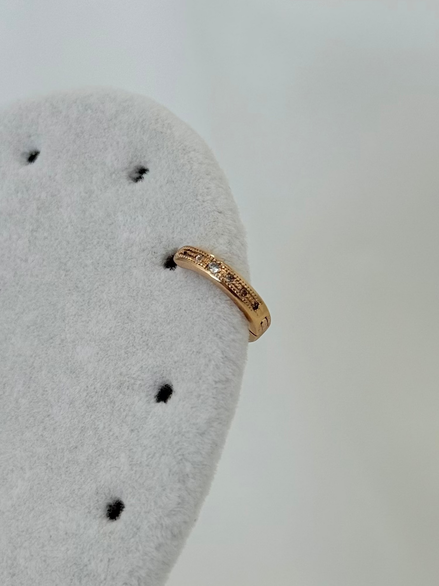 Özel Seri Xuping Rose Gold Taşlı Helix Küpe