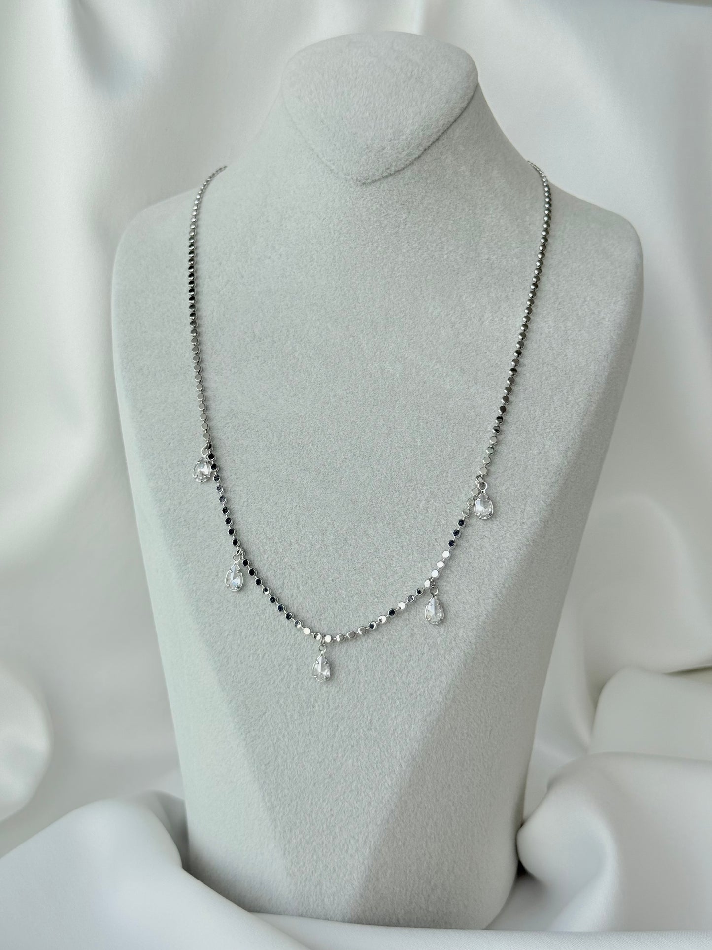 Silver Damla Taş Kolye