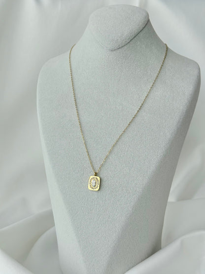 Minimal Taş Çelik Kolye