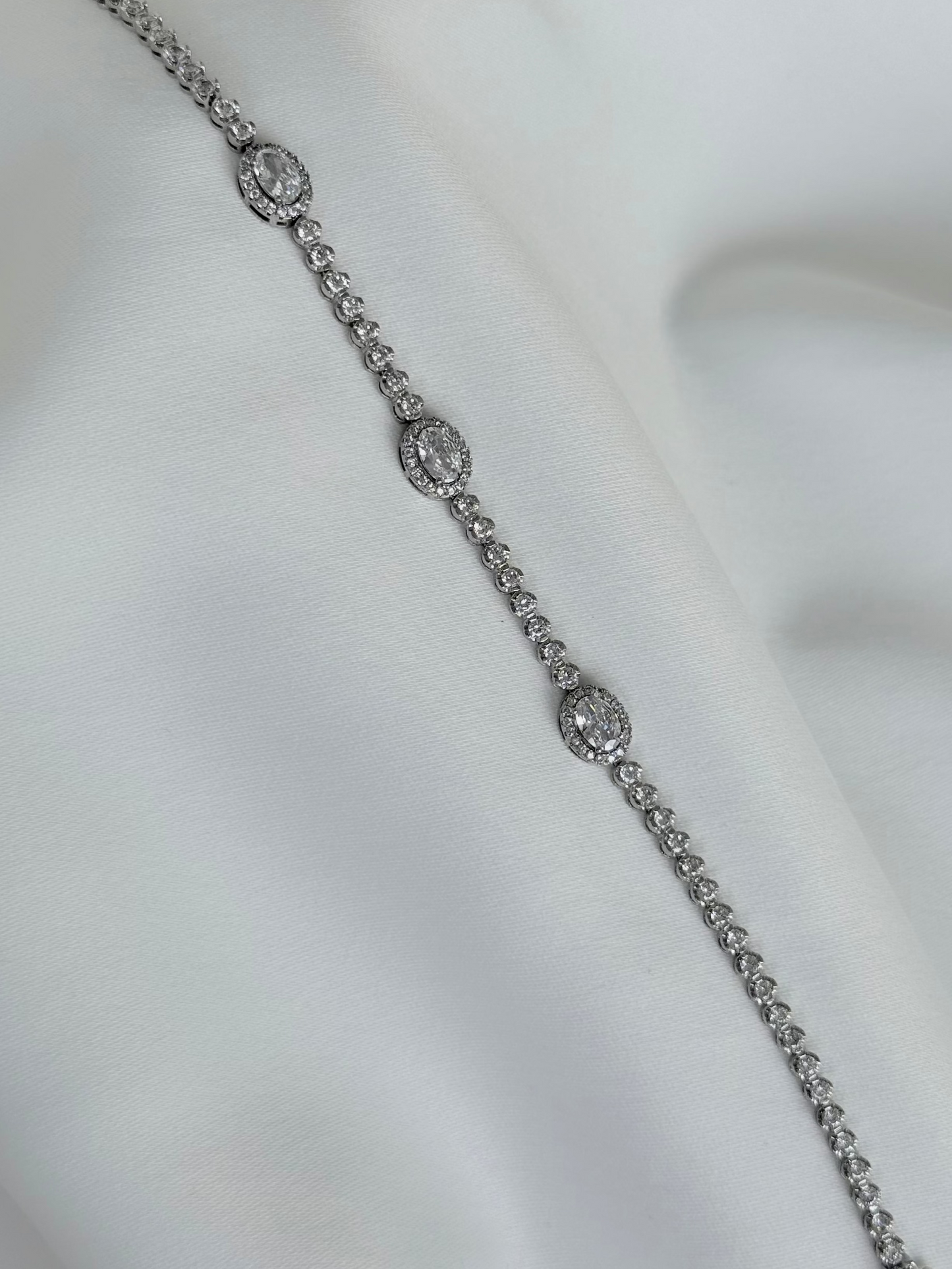 Özel Seri Xuping Eterna Su Yolu Bileklik